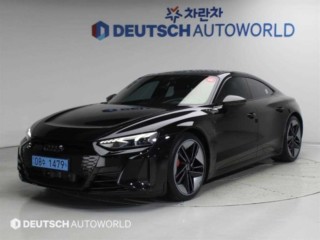 RS e-트론 GT RS e-트론 GT